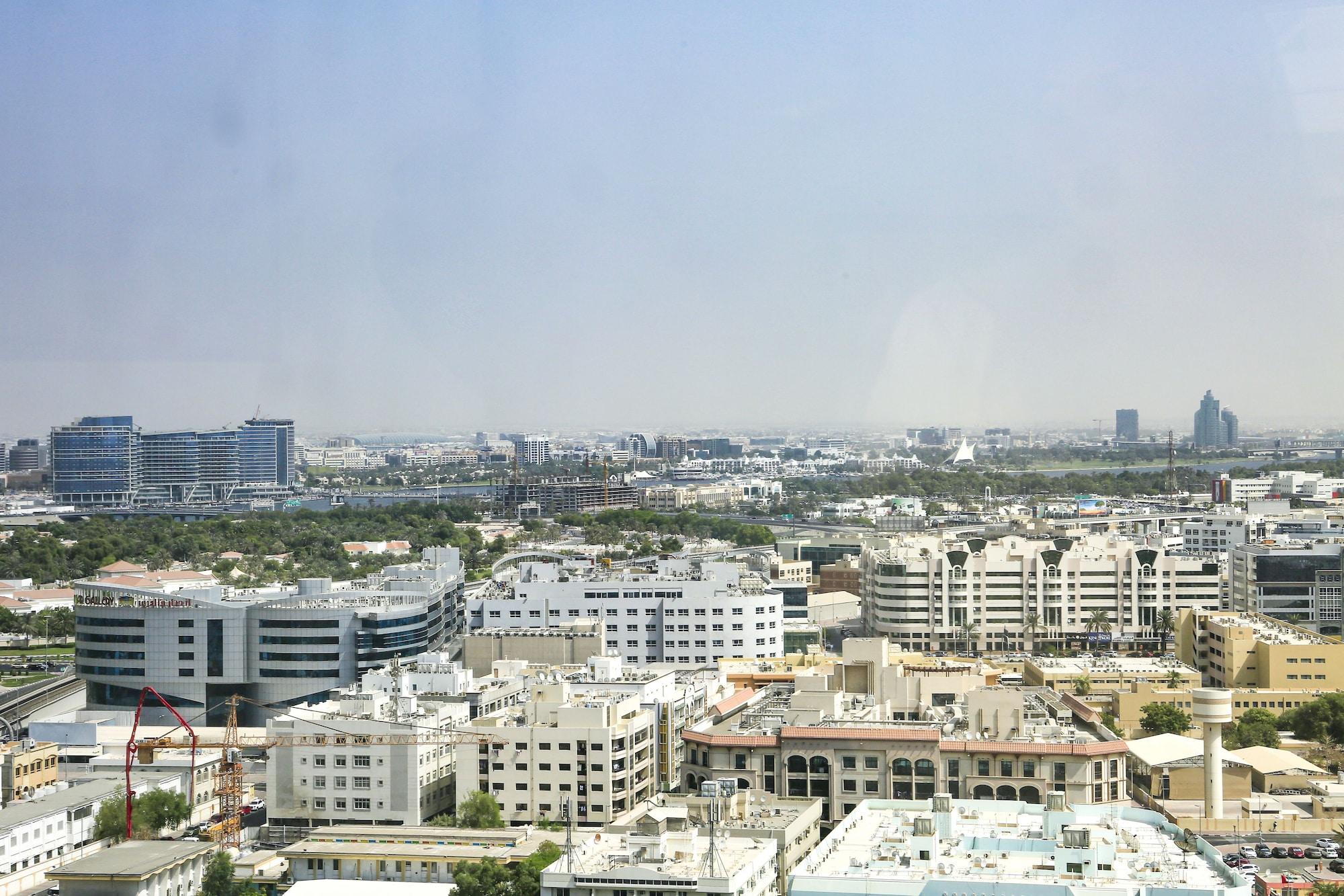 City Seasons Towers Hotel Bur Dubai Exterior photo